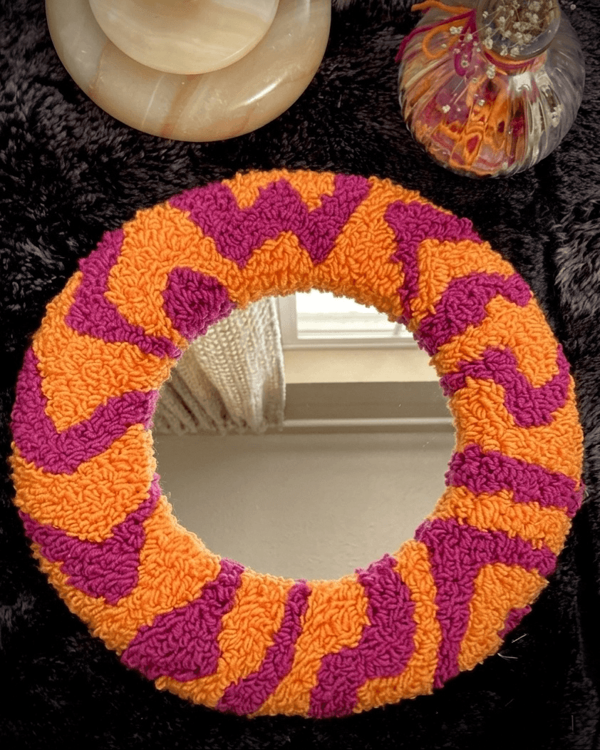 The Tuft circle in orange