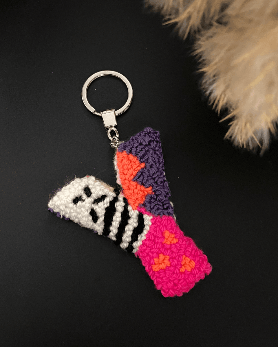 The zigzag keychain